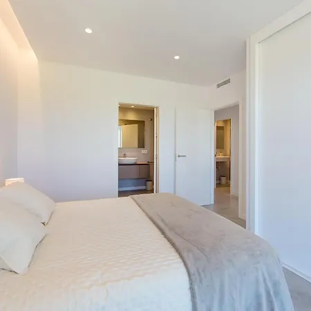 Apartment Oceans Oliva