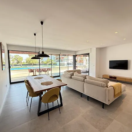 Apartment Oceans Oliva