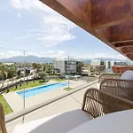 Apartament Oceans *