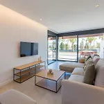 Apartament Oceans *
